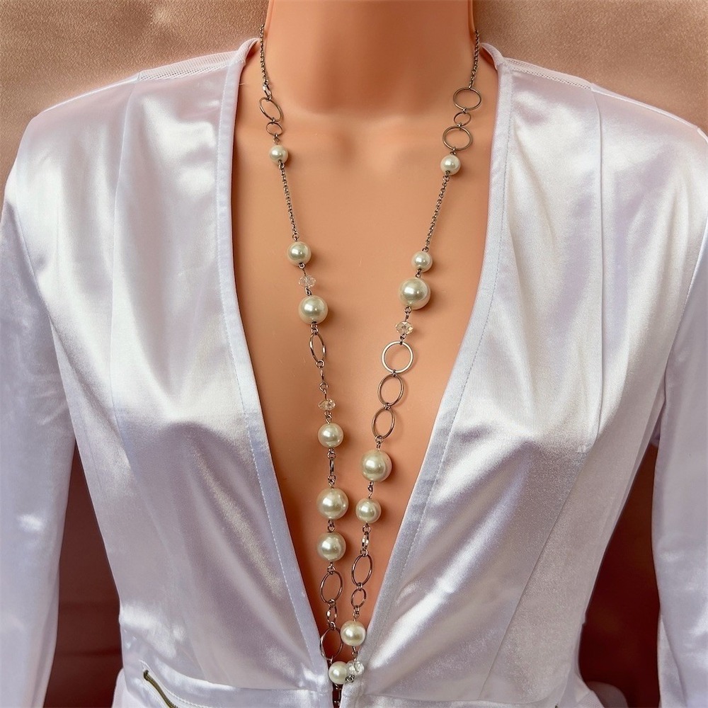 Long Faux Pearl & Crystal Station Lariat Necklace Silver Tone Circle Link